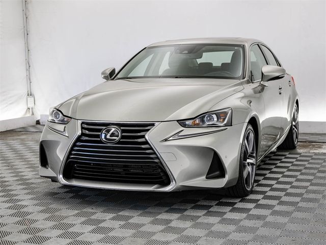 2019 Lexus IS 