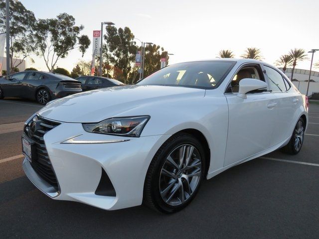 2019 Lexus IS 300