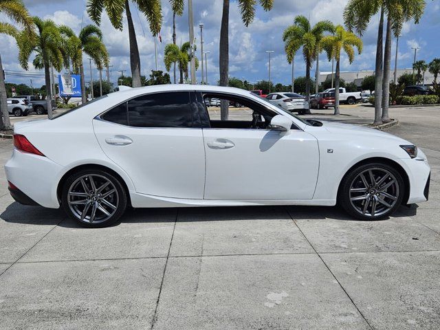 2019 Lexus IS 300