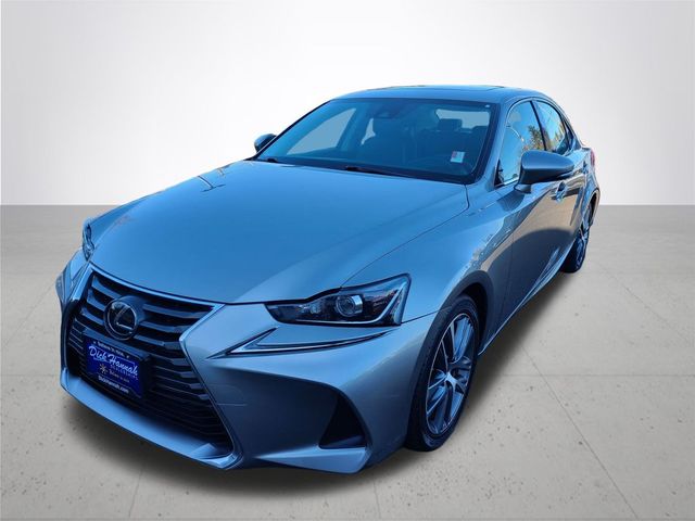 2019 Lexus IS 