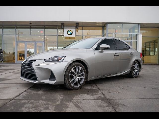 2019 Lexus IS 