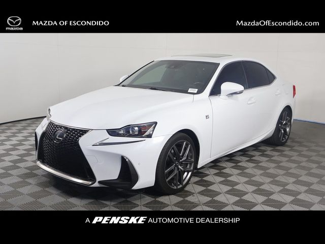 2019 Lexus IS 