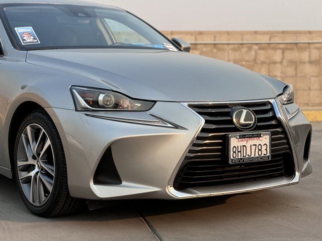 2019 Lexus IS 