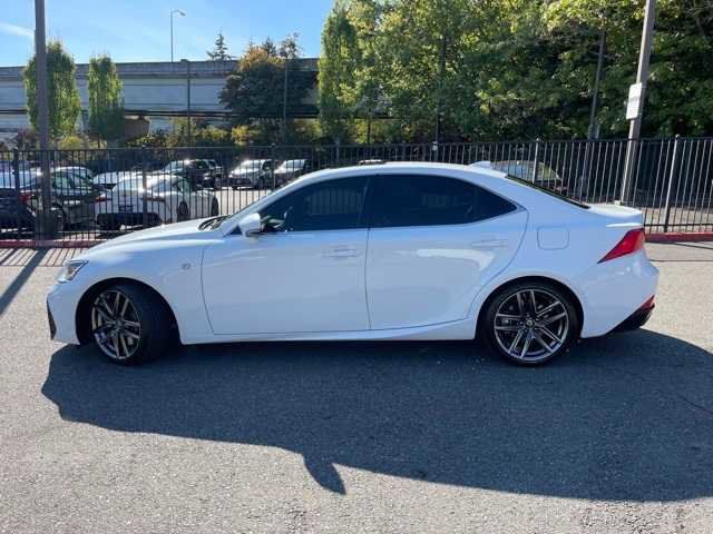 2019 Lexus IS 300 F Sport