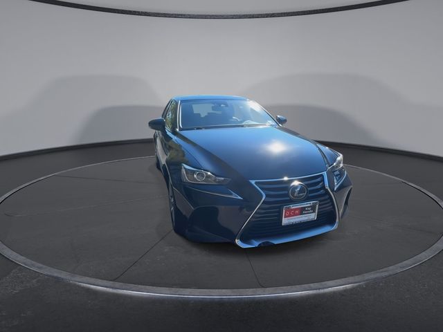 2019 Lexus IS 