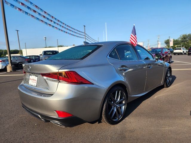 2019 Lexus IS 