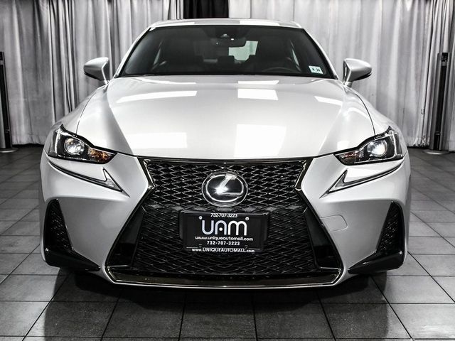 2019 Lexus IS 