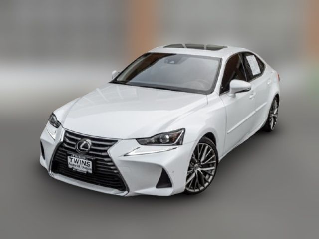 2019 Lexus IS 