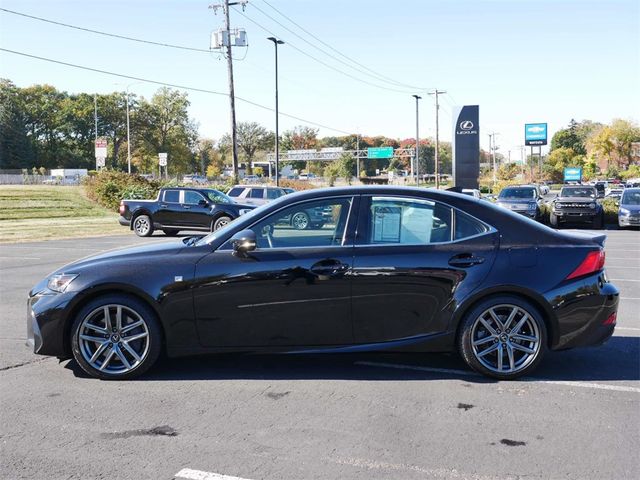 2019 Lexus IS 