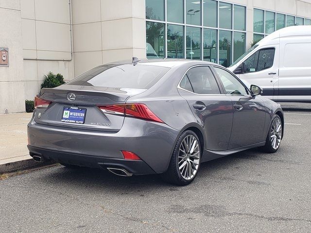 2019 Lexus IS 