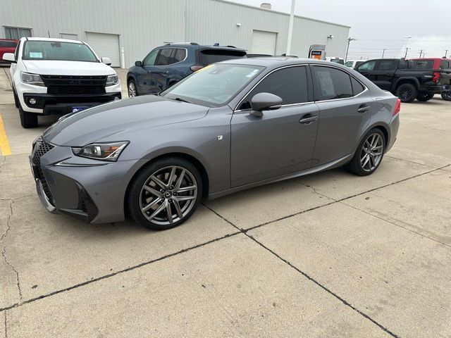 2019 Lexus IS 