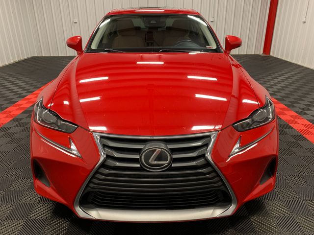 2019 Lexus IS 