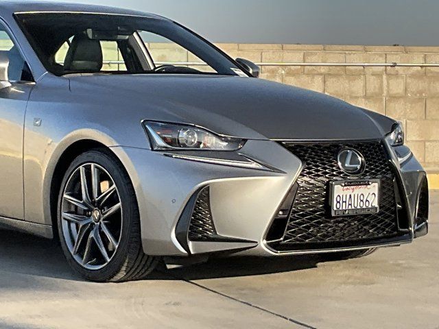 2019 Lexus IS 