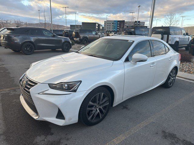 2019 Lexus IS 300