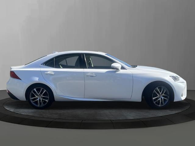 2019 Lexus IS 300