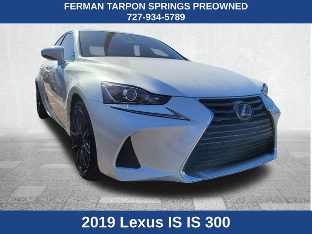 2019 Lexus IS 