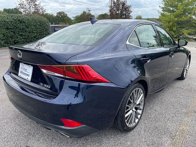 2019 Lexus IS 300