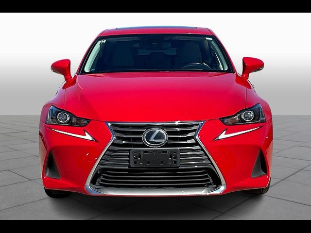 2019 Lexus IS 