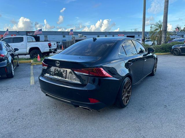 2019 Lexus IS 