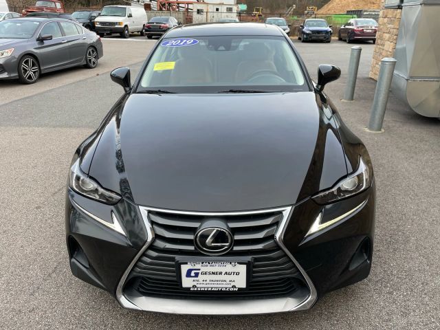 2019 Lexus IS 300