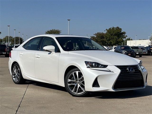 2019 Lexus IS 300