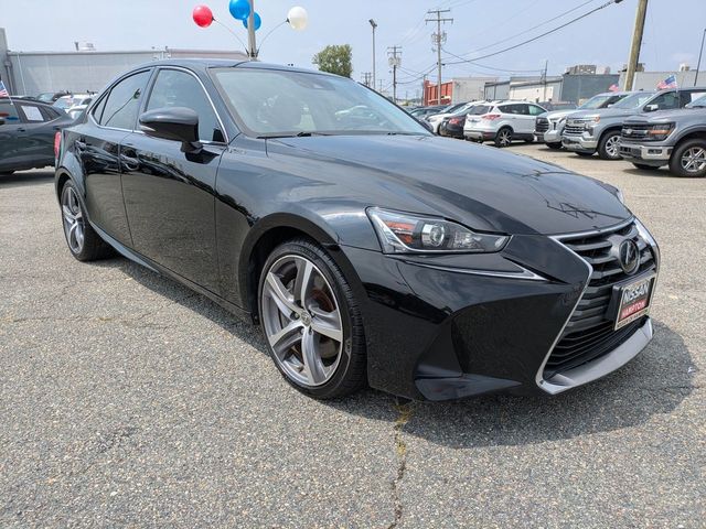 2019 Lexus IS 