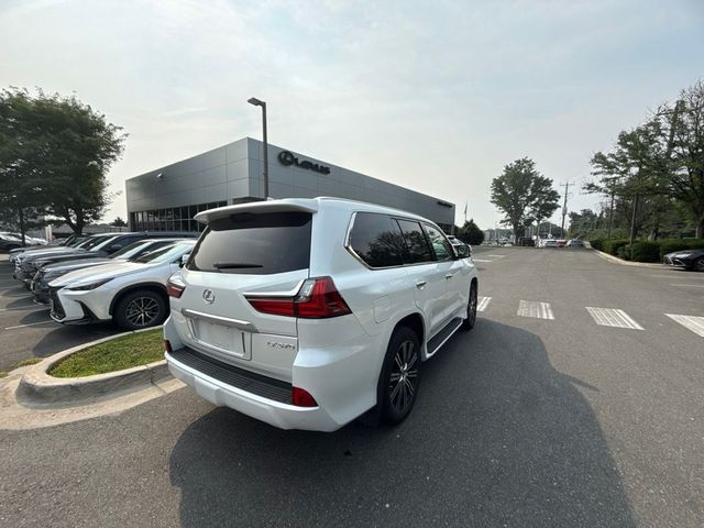 2019 Lexus LX 570