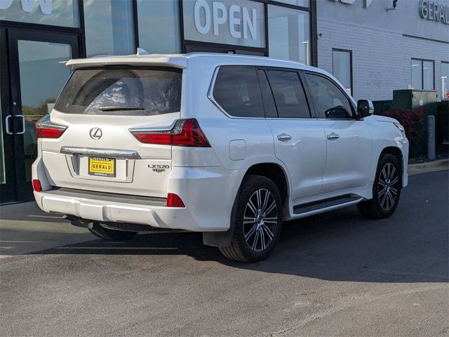 2019 Lexus LX 570