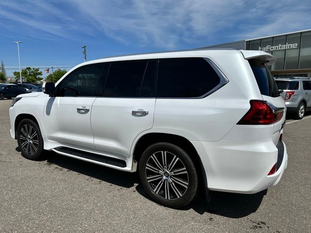 2019 Lexus LX 570