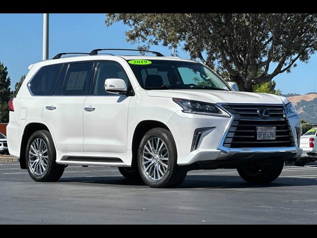 2019 Lexus LX 570