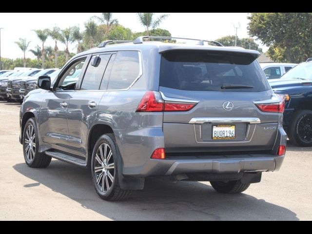 2019 Lexus LX 570