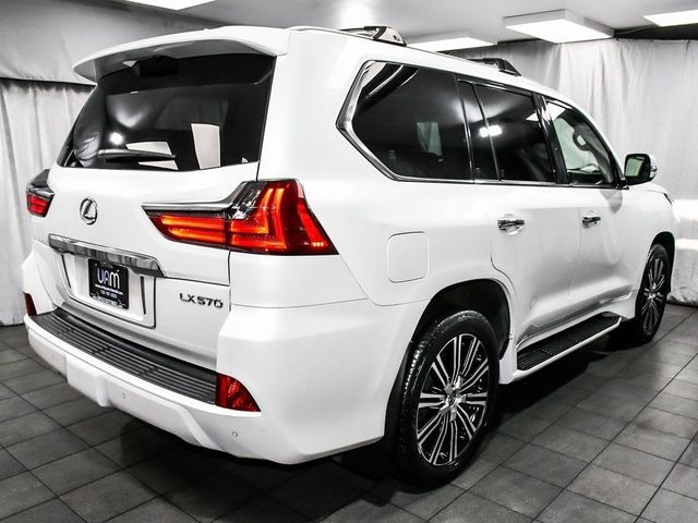 2019 Lexus LX 570