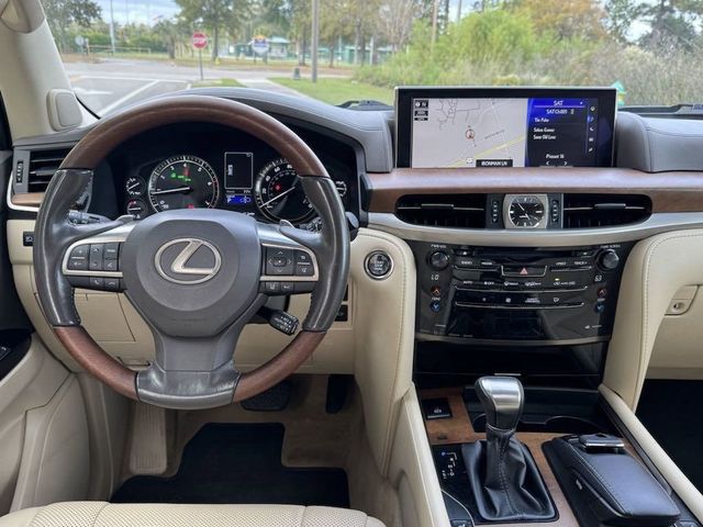 2019 Lexus LX 570