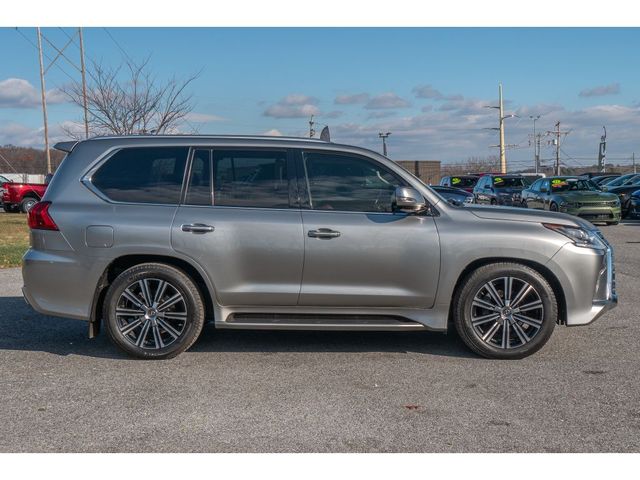 2019 Lexus LX 570