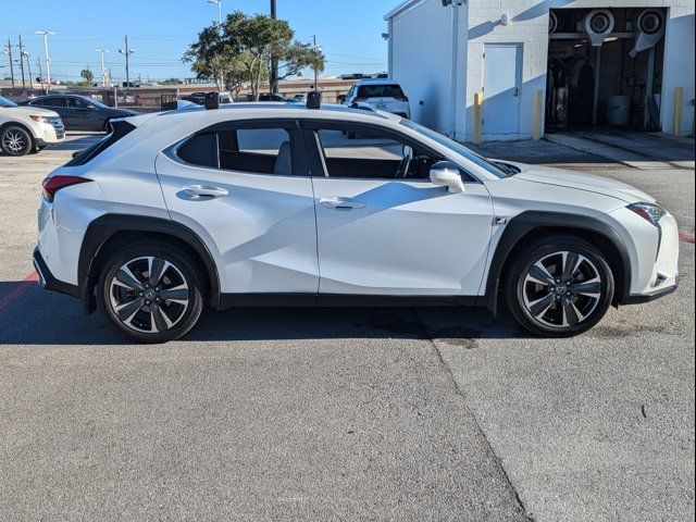 2019 Lexus UX 200