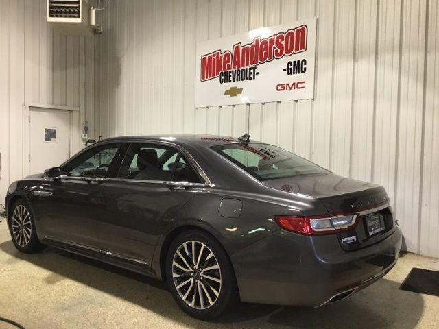 2019 Lincoln Continental Select