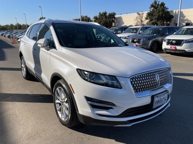 2019 Lincoln MKC Select