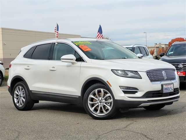 2019 Lincoln MKC Select