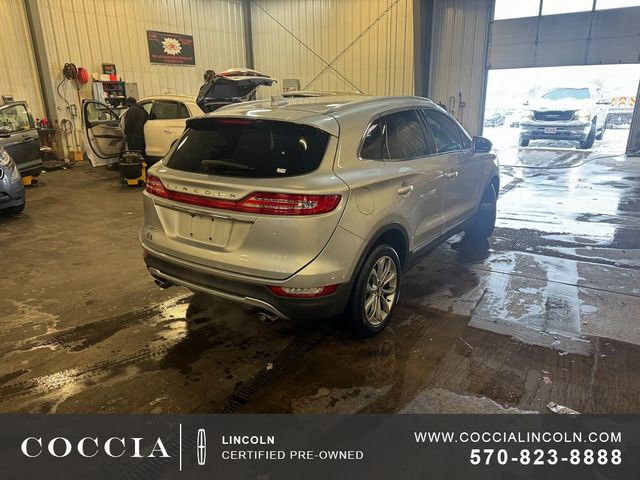 2019 Lincoln MKC Select