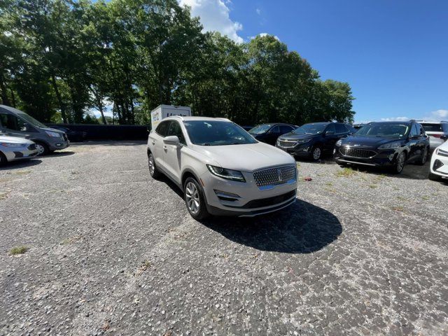 2019 Lincoln MKC Select