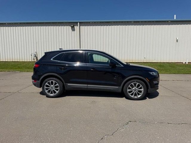 2019 Lincoln MKC Select