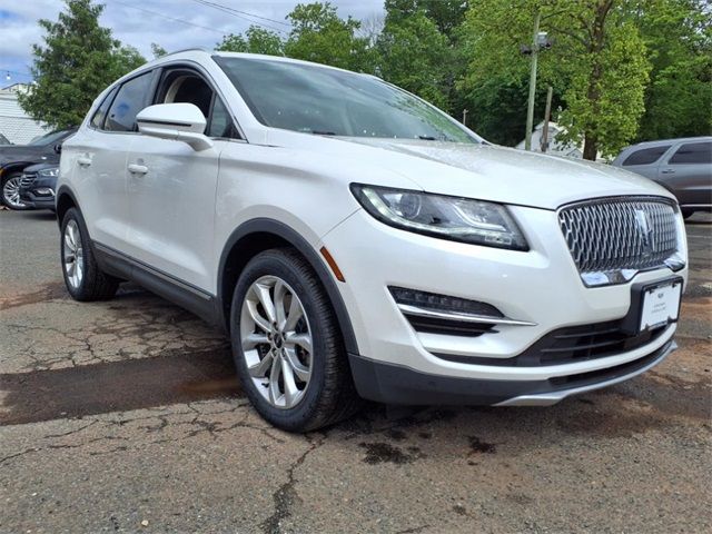 2019 Lincoln MKC Select