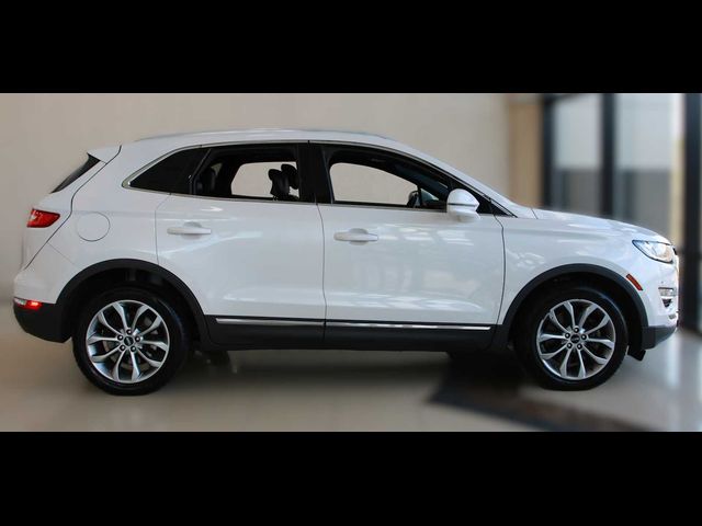 2019 Lincoln MKC Select