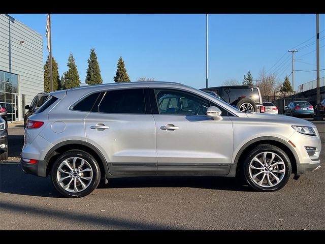 2019 Lincoln MKC Select