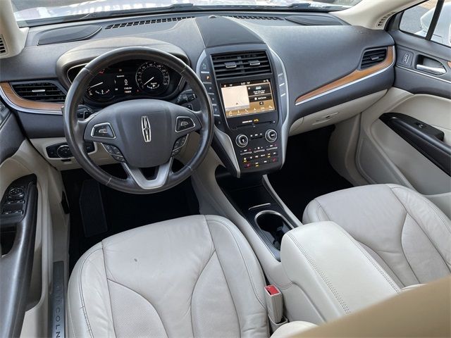 2019 Lincoln MKC Select