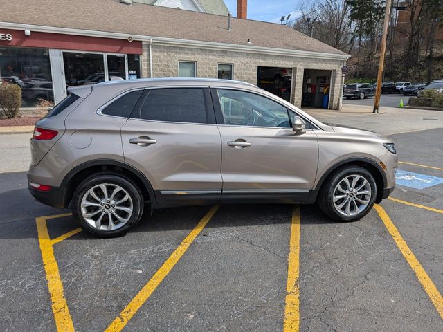 2019 Lincoln MKC Select