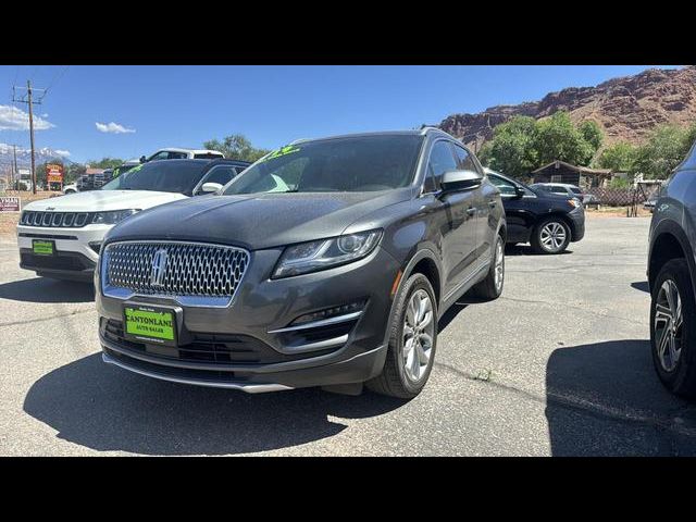 2019 Lincoln MKC Select