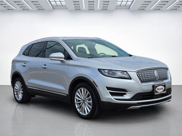 2019 Lincoln MKC Standard