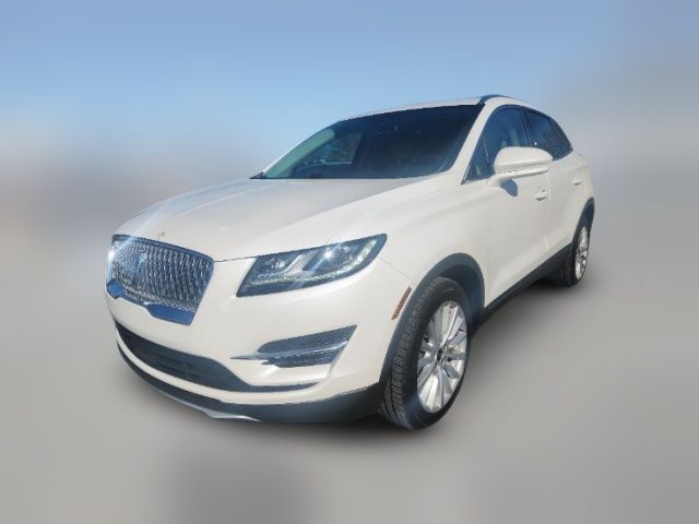 2019 Lincoln MKC Standard