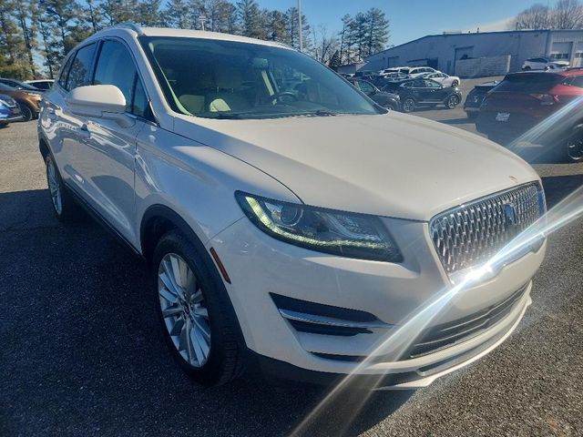 2019 Lincoln MKC Standard